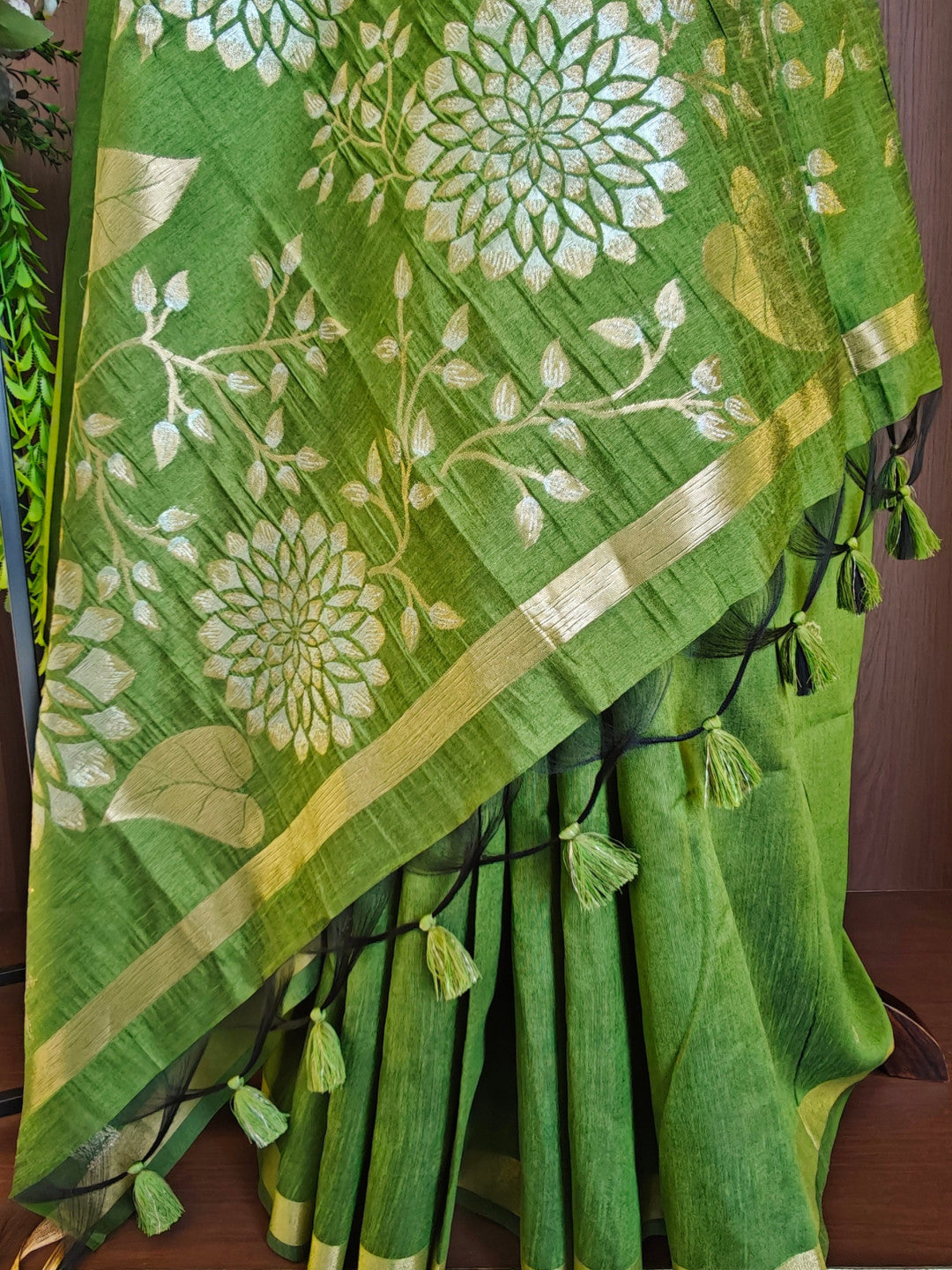Khadi raw silk saree with floral pallu and zari weaving work