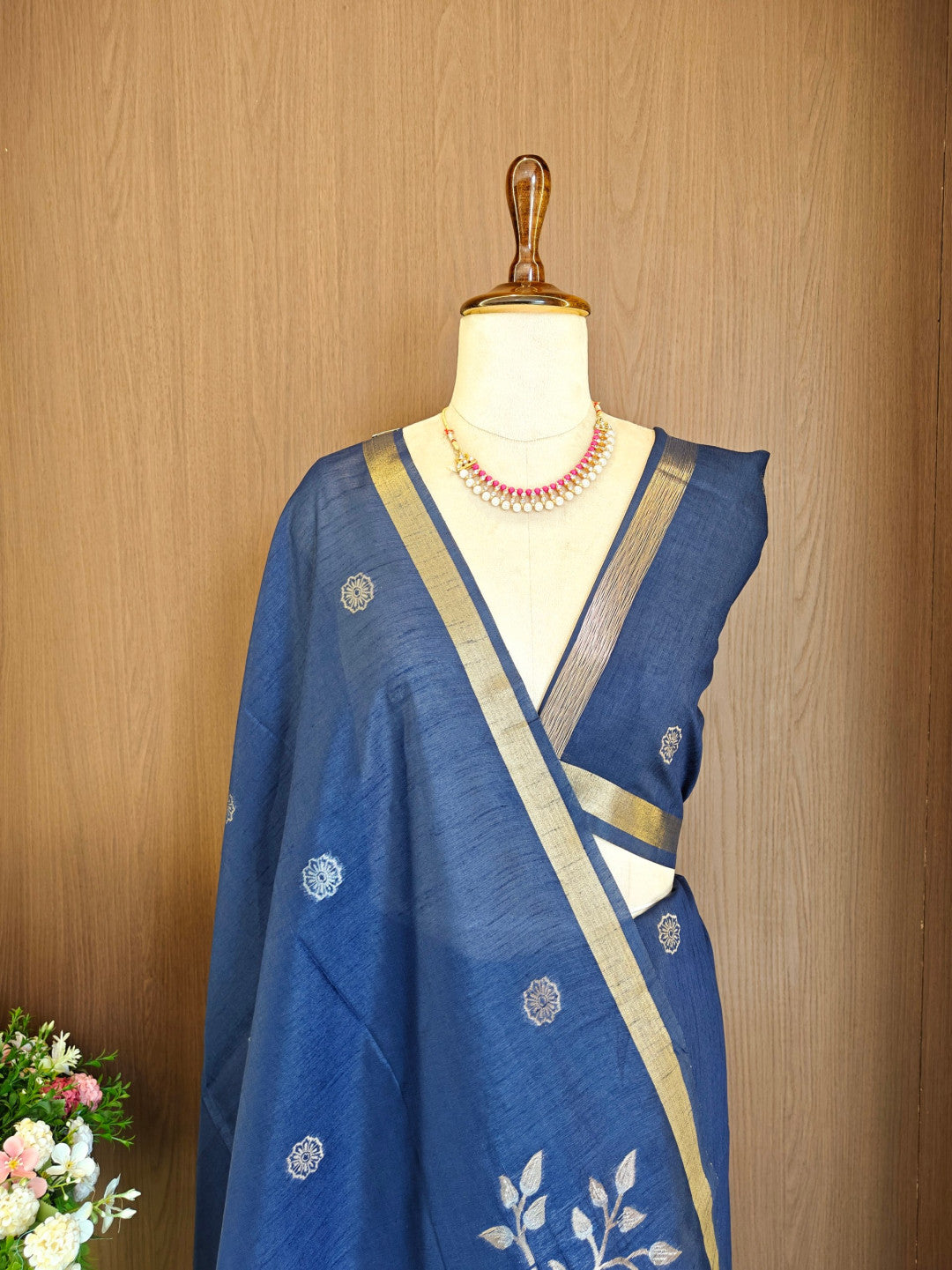 Khadi raw silk saree with floral pallu and zari weaving work