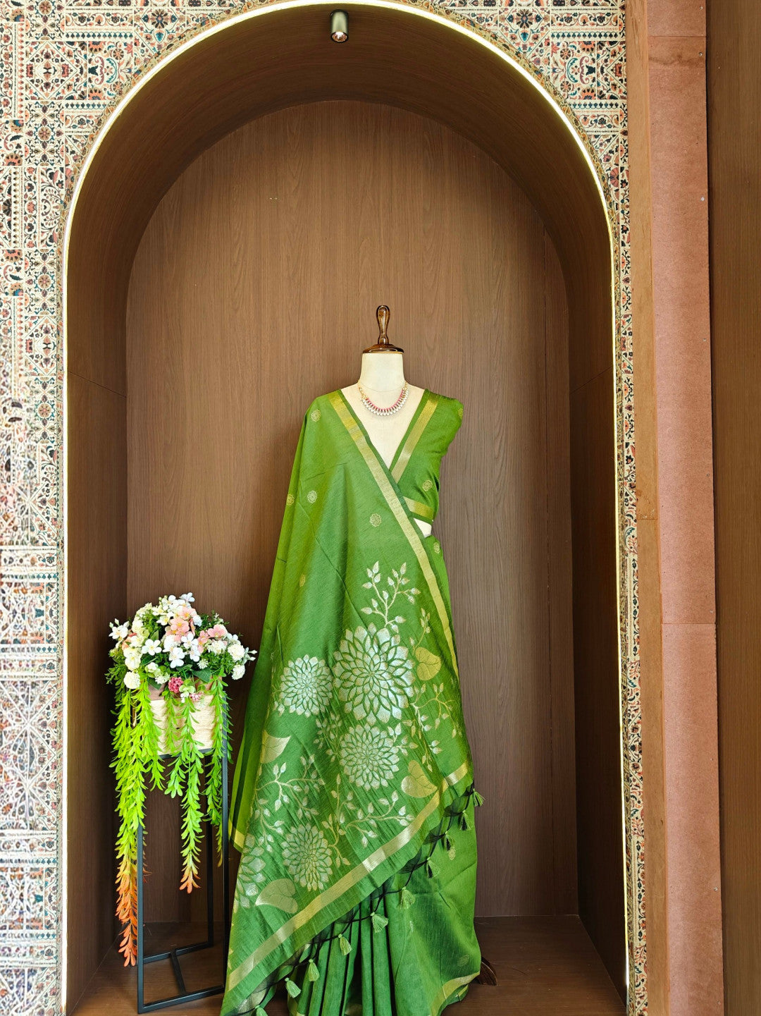Khadi raw silk saree with floral pallu and zari weaving work